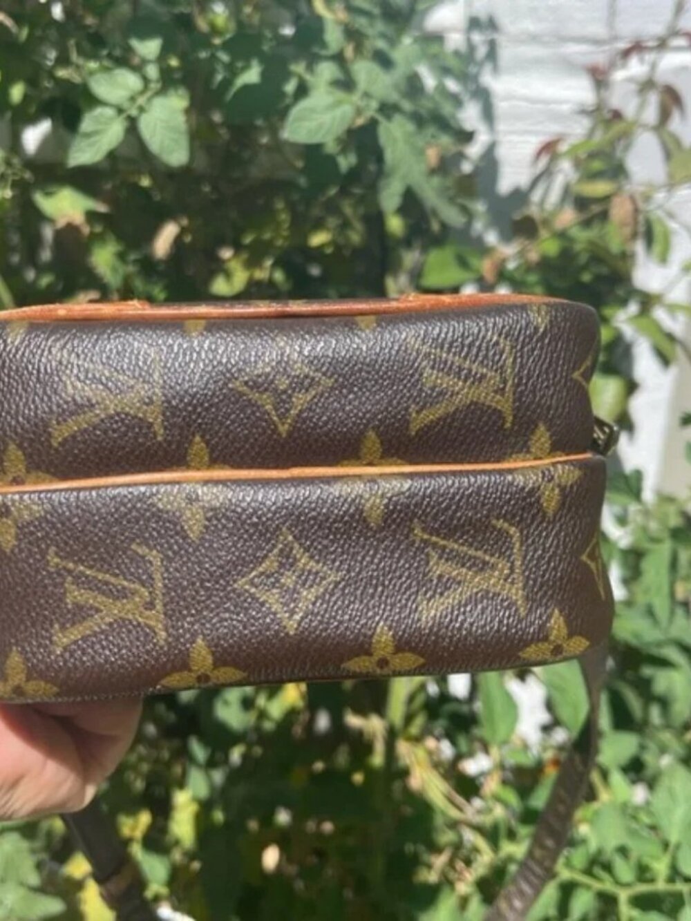 Louis Vuitton LV Shoulder Bag Amazone - Picture 8 of 13